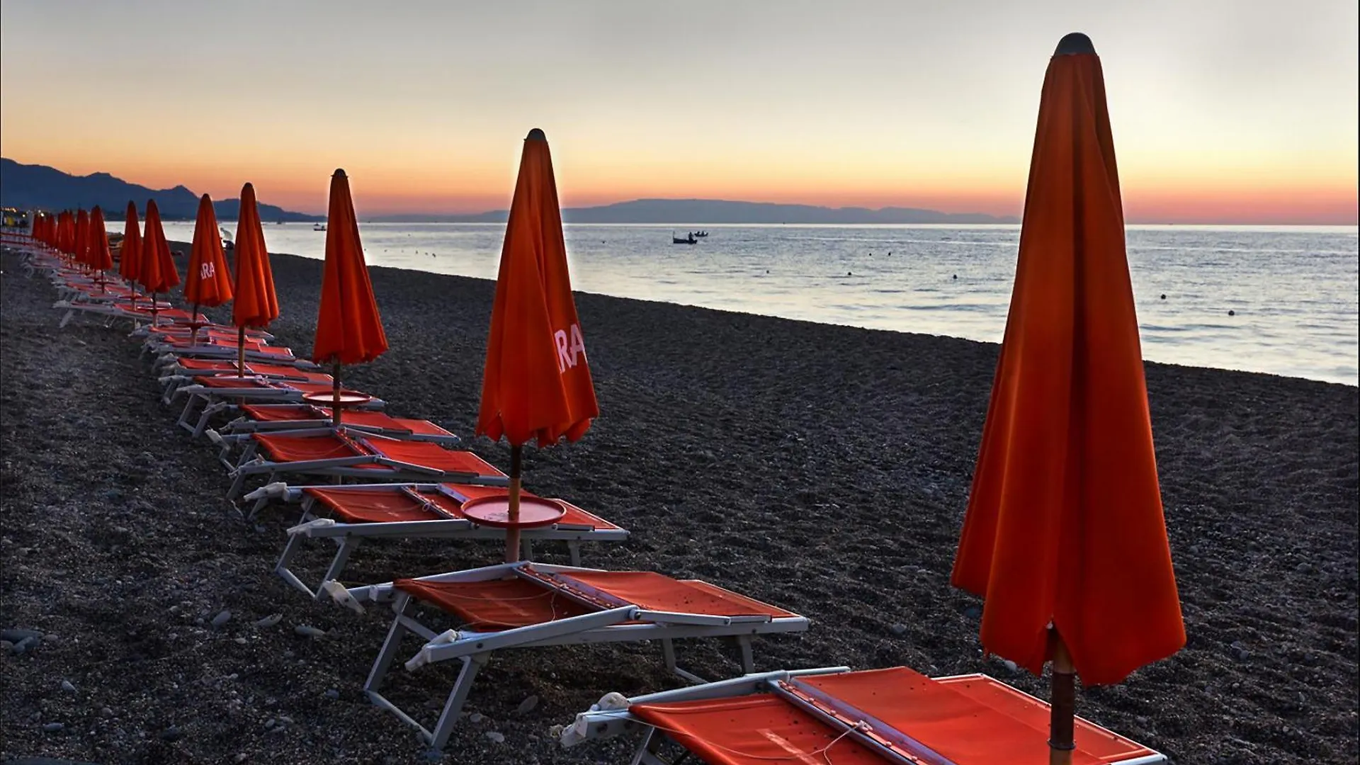Casa Del Sole Al Mare Con Parchegio Privato Villa Mascali Italy